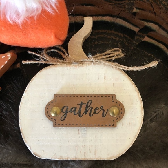 𝅺FALL Holidays Decorations Set of 3 - Picture 3 of 6